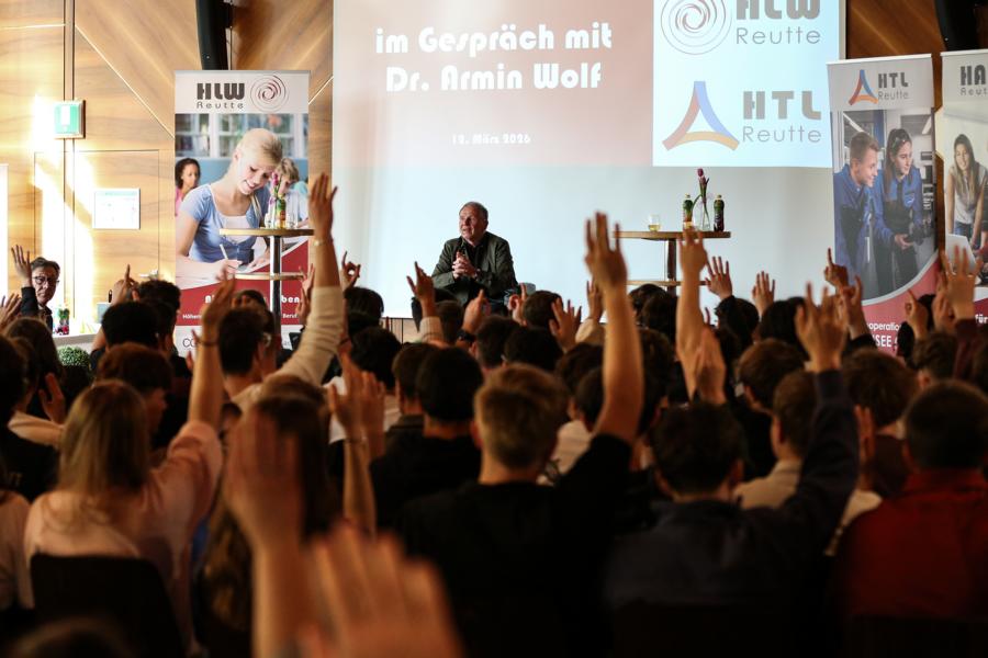 K800 4E5A3500 edit01